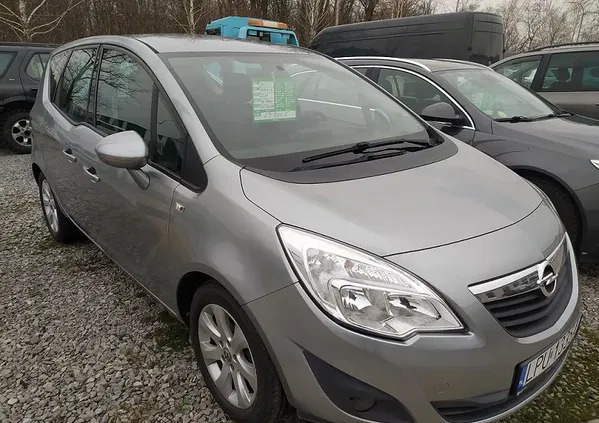 halinów Opel Meriva cena 26800 przebieg: 140500, rok produkcji 2011 z Halinów